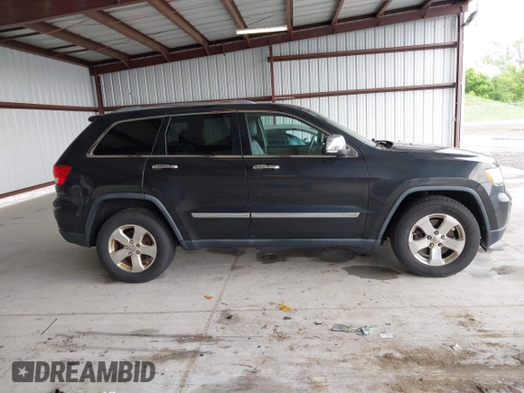 2012 Jeep Grand Cherokee Limited z VIN 1C4RJFBT1CC312006, wystawiony jako IAAI lot #42247170 z przebiegiem 233 890 mil mil oraz . Historia ofert i sprzedaży dostępna na DreamBid. Obrazek 13.