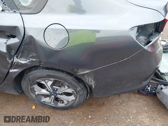 2021 Kia Forte LXS с VIN 3KPF24AD6ME356768, выставлен на аукционе IAAI как лот 42681277 с пробегом 48 360 миль миль и . История ставок и продаж доступна на DreamBid. Изображение 20.