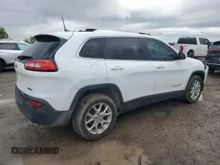 2016 Jeep Cherokee Altitude with VIN 1C4PJLCB2GW362817, listed as a Copart auction lot 50652775 with 83,787 mi miles and Salvage title. Bid and sale history available at DreamBid. Image 3.