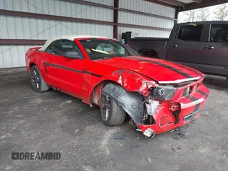 2011 Ford Mustang V6 with VIN 1ZVBP8EM0B5102190, listed as a IAAI auction lot 41082218 with 140,724 mi miles and . Bid and sale history available at DreamBid. Image 1.