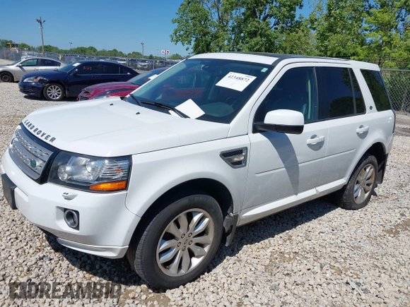 2013 Land Rover LR2 HSE Lux z VIN SALFT2BG5DH339442, wystawiony jako IAAI lot #42348872 z przebiegiem 131 043 mil mil oraz . Historia ofert i sprzedaży dostępna na DreamBid. Obrazek 2.