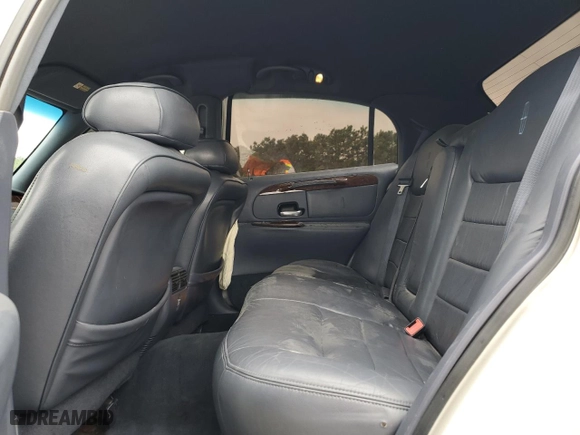 2001 Lincoln Town Car Executive with VIN 1LNHM81W91Y650775, listed as a Copart auction lot 47074385 with 141,344 mi miles and Salvage Title. Bid and sale history available at carsss.com. Image 10.