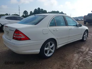 2005 Mercedes-Benz C 230 Kompressor with VIN WDBRF40J95F664371, listed as a IAAI auction lot 42423721 with 173,536 mi miles and . Bid and sale history available at DreamBid. Image 4.
