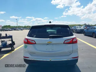 2020 Chevrolet Equinox LT z VIN 3GNAXKEV0LS650936, wystawiony jako IAAI lot #42263480 z przebiegiem 51 723 mil mil oraz . Historia ofert i sprzedaży dostępna na DreamBid. Obrazek 16.
