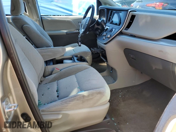 2017 Toyota Sienna LE Auto Access Seat with VIN 5TDKZ3DCXHS782353, listed as a Copart auction lot 49989555 with 102,129 mi miles and Salvage Title. Bid and sale history available at carsss.com. Image 7.
