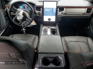 2022 Ford Expedition Timberline z VIN 1FMJU1RT3NEA03041, wystawiony jako Copart lot #58468325 z przebiegiem 52 058 mil mil oraz Szkoda całkowita • Salvage title. Historia ofert i sprzedaży dostępna na DreamBid. Obrazek 8.