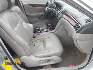 2002 Lexus ES 300 with VIN JTHBF30G920022893, listed as a IAAI auction lot 42470255 with 227,033 mi miles and . Bid and sale history available at DreamBid. Image 5.