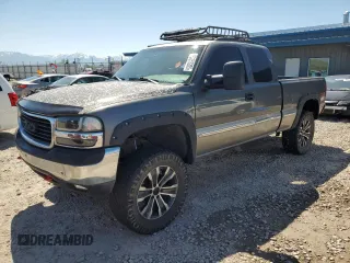 1999 GMC Sierra 1500 SLE z VIN 2GTEK19T8X1512607, wystawiony jako Copart lot #58053205 z przebiegiem 170 792 mil mil oraz Szkoda całkowita • Salvage title. Historia ofert i sprzedaży dostępna na DreamBid. Obrazek 1.