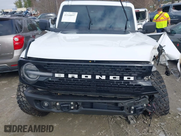 2023 Ford Bronco with VIN 1FMEE5DP7PLB52177, listed as a IAAI auction lot 41144697 with 70,148 mi miles. Bid and sale history available at carsss.com. Image 11.