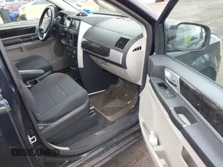 2010 Dodge Grand Caravan SXT with VIN 2D4RN5D13AR426980, listed as a IAAI auction lot 42035672 with 162,584 mi miles and . Bid and sale history available at DreamBid. Image 5.