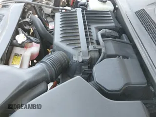 2010 Toyota Highlander Limited с VIN JTEJW3EH0A2041037, выставлен на аукционе IAAI как лот 42654056 с пробегом 185 922 миль миль и . История ставок и продаж доступна на DreamBid. Изображение 20.