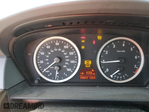 2006 BMW 5 Series 530xi with VIN WBANN73556B799064, listed as a Copart auction lot 87372444 with 230,613 mi miles and Salvage Title. Bid and sale history available at carsss.com. Image 9.