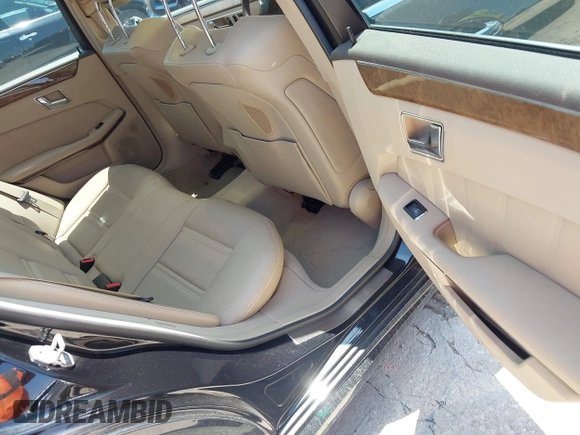 2010 Mercedes-Benz E 63 AMG with VIN WDDHF7HB6AA119107, listed as a IAAI auction lot 42517085 with 113,539 mi miles and . Bid and sale history available at DreamBid. Image 8.