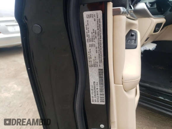 2024 Jeep Grand Cherokee Limited with VIN 1C4RJKBG2R8618798, listed as a Copart auction lot 50097225 with 3,330 mi miles and Salvage title. Bid and sale history available at DreamBid. Image 13.
