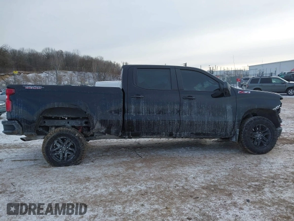 2022 Chevrolet Silverado 1500 Custom Trail Boss with VIN 3GCPDCEK2NG544078, listed as a IAAI auction lot 41412552 with 34,129 mi miles. Bid and sale history available at carsss.com. Image 12.