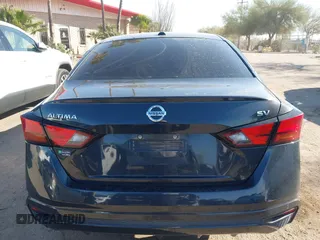 2021 Nissan Altima 2.5 SV with VIN 1N4BL4DVXMN336542, listed as a IAAI auction lot 41862208 with 1 mi miles. Bid and sale history available at carsss.com. Image 16.