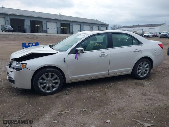 2010 Lincoln MKZ with VIN 3LNHL2GC7AR628026, listed as a IAAI auction lot 40855430 with NaN miles. Bid and sale history available at carsss.com. Image 14.