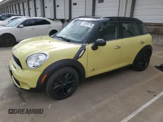 2012 MINI Countryman S z VIN WMWZC5C56CWL63758, wystawiony jako Copart lot #58299775 z przebiegiem 108 398 mil mil oraz Czysty tytuł • Clean title. Historia ofert i sprzedaży dostępna na DreamBid. Obrazek 1.