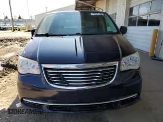 2013 Chrysler Town & Country Touring with VIN 2C4RC1BG3DR786659, listed as a Copart auction lot 48850165 with 123,969 mi miles and Clean Title. Bid and sale history available at DreamBid. Image 5.