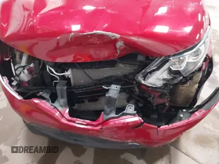 2017 Nissan Rogue SL z VIN JN1BJ1CR3HW135572, wystawiony jako IAAI lot #42200373 z przebiegiem 58 314 mil mil oraz . Historia ofert i sprzedaży dostępna na DreamBid. Obrazek 6.