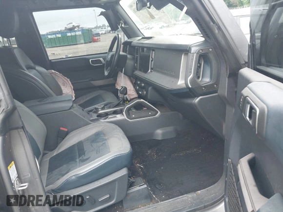 2021 Ford Bronco with VIN 1FMDE5DH9MLA62853, listed as a IAAI auction lot 42413256 with 65,000 mi miles and . Bid and sale history available at DreamBid. Image 5.