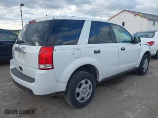 2007 Saturn VUE I4 with VIN 5GZCZ33D97S839063, listed as a IAAI auction lot 42044209 with 97,176 mi miles. Bid and sale history available at carsss.com. Image 4.