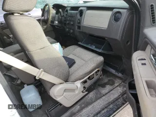 2010 Ford F-150 XL с VIN 1FTNF1E81AKB37107, выставлен на аукционе Copart как лот 43916295 с пробегом 122 748 миль миль и Списание • Salvage title. История ставок и продаж доступна на DreamBid. Изображение 8.
