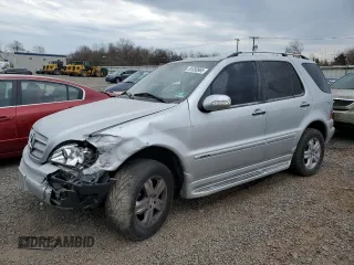 2005 Mercedes-Benz M-Class 3.7L with VIN 4JGAB57E25A538743, listed as a Copart auction lot 51050965 with 130,204 mi miles and Salvage Title. Bid and sale history available at carsss.com. Image 1.