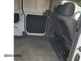 2021 Nissan NV200 SV с VIN 3N6CM0KN7MK694952, выставлен на аукционе Copart как лот 60296835 с пробегом 56 823 миль миль и Списание • Salvage title. История ставок и продаж доступна на DreamBid. Изображение 11.
