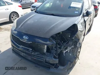 2018 Kia Sportage EX with VIN KNDPN3AC7J7373183, listed as a IAAI auction lot 41169417 with 174,423 mi miles and . Bid and sale history available at DreamBid. Image 6.
