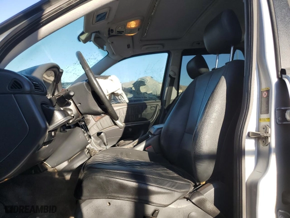 2005 Mercedes-Benz M-Class 3.7L with VIN 4JGAB57E05A522038, listed as a Copart auction lot 86013784 with 167,256 mi miles and Salvage Title. Bid and sale history available at carsss.com. Image 7.