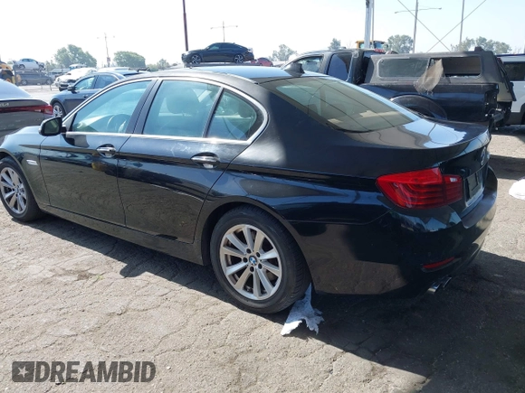 2015 BMW 5 Series 528i с VIN WBA5A5C5XFD514508, выставлен на аукционе IAAI как лот 42666728 с пробегом 122 581 миль миль и . История ставок и продаж доступна на DreamBid. Изображение 3.