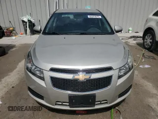 2013 Chevrolet Cruze 1LT with VIN 1G1PC5SB0D7287119, listed as a Copart auction lot 52373575 with 117,788 mi miles and Non Repairable. Bid and sale history available at carsss.com. Image 5.
