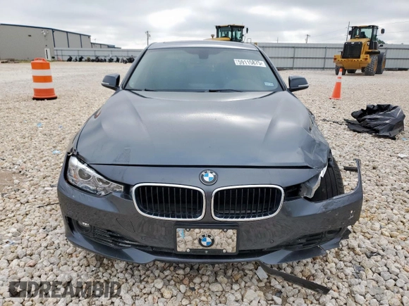 2015 BMW 3 Series 328i z VIN WBA3A5G55FNS86185, wystawiony jako Copart lot #59115875 z przebiegiem Nie podano mil oraz Szkoda całkowita • Salvage title. Historia ofert i sprzedaży dostępna na DreamBid. Obrazek 5.