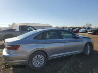 2020 Volkswagen Jetta S z VIN 3VWN57BUXLM051293, wystawiony jako Copart lot #43318015 z przebiegiem 89 081 mil mil oraz Szkoda całkowita • Salvage title. Historia ofert i sprzedaży dostępna na DreamBid. Obrazek 3.