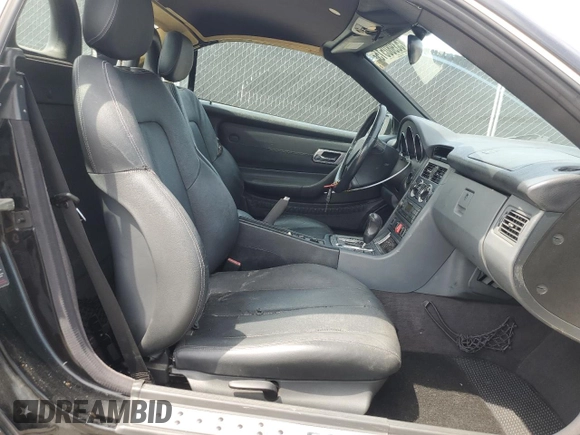 2003 Mercedes-Benz SLK 230 Kompressor with VIN WDBKK49F13F277323, listed as a Copart auction lot 53980515 with 174,276 mi miles and Salvage Title. Bid and sale history available at DreamBid. Image 10.