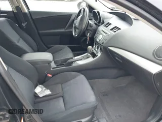 2010 Mazda 3 i Sport with VIN JM1BL1SG9A1216375, listed as a IAAI auction lot 42072138 with Not Provided miles and . Bid and sale history available at carsss.com. Image 5.