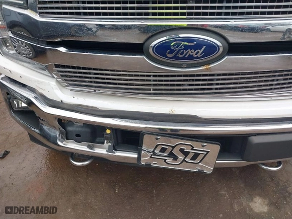 2018 Ford F-150 XL with VIN 1FTFW1E14JFE67744, listed as a IAAI auction lot 41525025 with 107,606 mi miles. Bid and sale history available at carsss.com. Image 6.