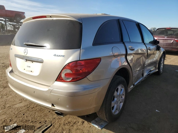 2006 Mercedes-Benz R-Class 3.5L with VIN 4JGCB65E86A032563, listed as a Copart auction lot 52355744 with 120,722 mi miles and Salvage Title. Bid and sale history available at carsss.com. Image 5.