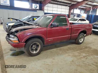 1999 Chevrolet S-10 LS with VIN 1GCCS1445XK183971, listed as a Copart auction lot 45885775 with Not Provided miles and Salvage Title. Bid and sale history available at carsss.com. Image 1.