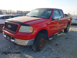 2005 Ford F-150 XLT with VIN 1FTPX14545NB25583, listed as a IAAI auction lot 41791676 with 142,858 mi miles. Bid and sale history available at carsss.com. Image 2.