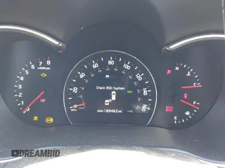 2014 Kia Sorento SX with VIN 5XYKW4A79EG503666, listed as a IAAI auction lot 41270621 with 189,462 mi miles. Bid and sale history available at carsss.com. Image 7.