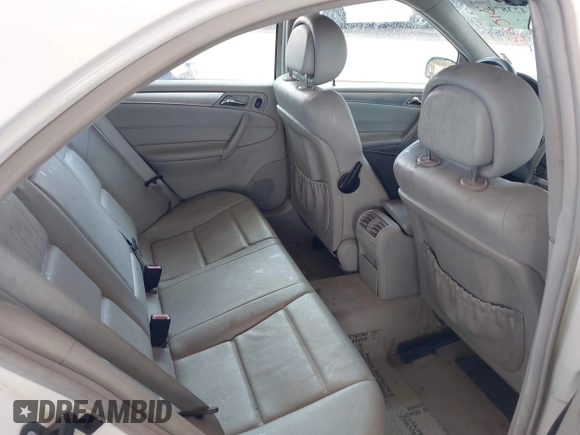 2006 Mercedes-Benz C 230 Sport с VIN WDBRF52H56F787215, выставлен на аукционе IAAI как лот 42387062 с пробегом 130 874 миль миль и . История ставок и продаж доступна на DreamBid. Изображение 7.
