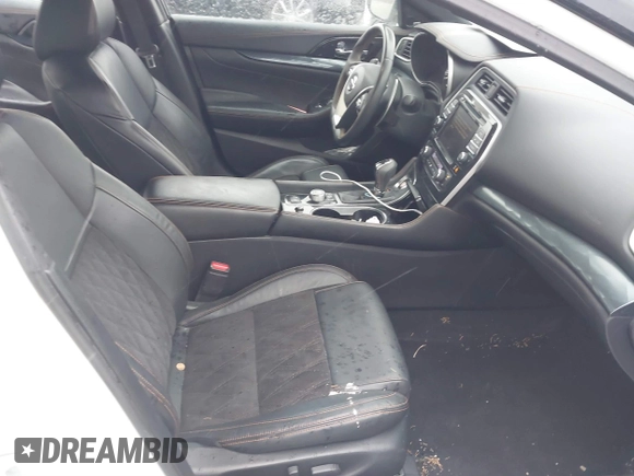 2020 Nissan Maxima SR with VIN 1N4AA6EV1LC373694, listed as a IAAI auction lot 41732550 with 80,453 mi miles and . Bid and sale history available at DreamBid. Image 5.