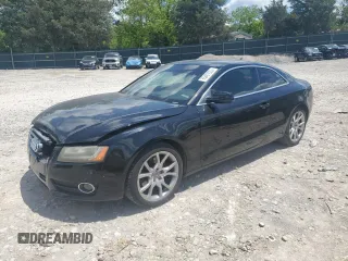 2012 Audi A5 Premium Plus z VIN WAULFAFR1CA021538, wystawiony jako Copart lot #55481055 z przebiegiem 151 765 mil mil oraz Szkoda całkowita • Salvage title. Historia ofert i sprzedaży dostępna na DreamBid. Obrazek 1.