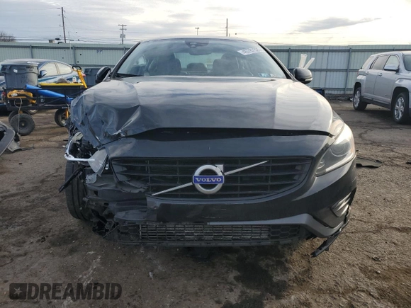 2017 Volvo S60 Dynamic z VIN YV140MTL9H2428352, wystawiony jako Copart lot #45787525 z przebiegiem 58 397 mil mil oraz Szkoda całkowita • Salvage title. Historia ofert i sprzedaży dostępna na DreamBid. Obrazek 5.