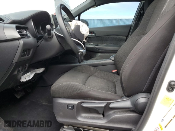 2018 Toyota C-HR XLE with VIN JTNKHMBX4J1002800, listed as a Copart auction lot 88785135 with 69,335 mi miles and Salvage Title. Bid and sale history available at carsss.com. Image 7.