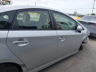 2015 Toyota Prius Four with VIN JTDKN3DU3F0413662, listed as a IAAI auction lot 42126540 with 34,252 mi miles. Bid and sale history available at carsss.com. Image 14.