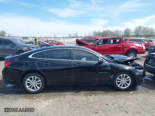 2018 Chevrolet Malibu LT with VIN 1G1ZD5ST2JF134385, listed as a IAAI auction lot 41839314 with 181,569 mi miles. Bid and sale history available at carsss.com. Image 13.