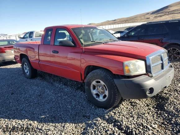 2005 Dodge Dakota ST with VIN 1D7HW22K65S260822, listed as a Copart auction lot 45390225 with 0 mi miles and Clean Title. Bid and sale history available at carsss.com. Image 4.